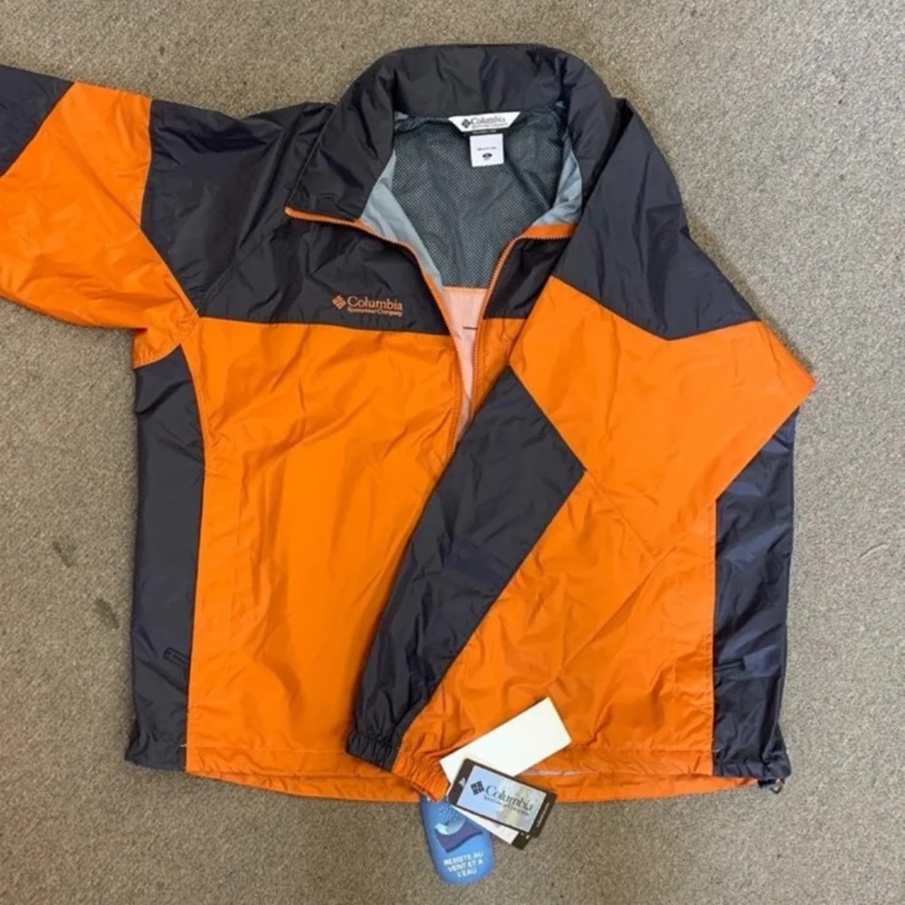 L-XL NWT WindBreaker Rain Jacket Coat Columbia
